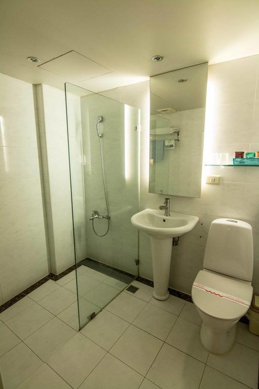 Katherine Plaza Hotel Kaohsiung Zewnętrze zdjęcie