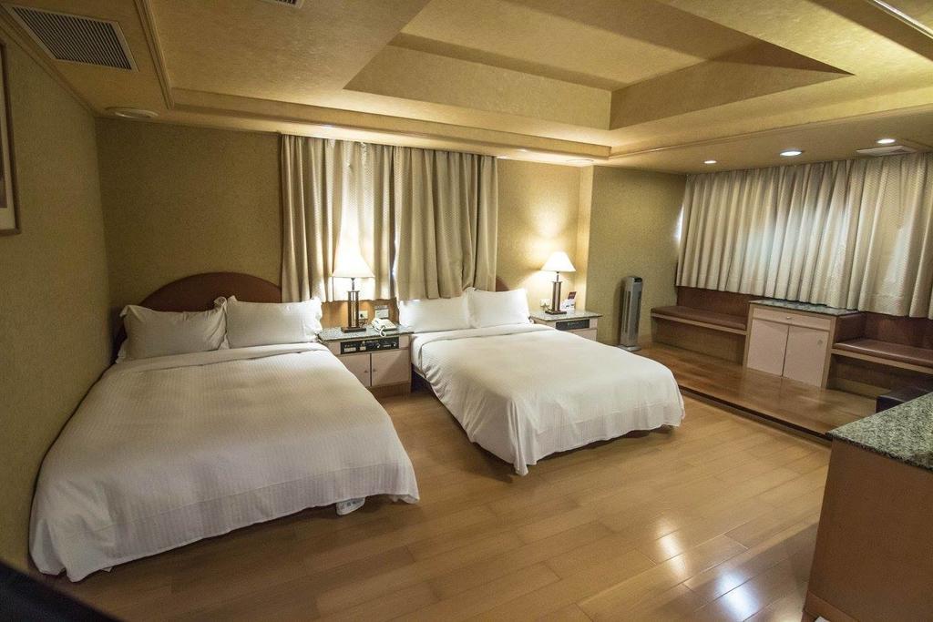 Katherine Plaza Hotel Kaohsiung Zewnętrze zdjęcie