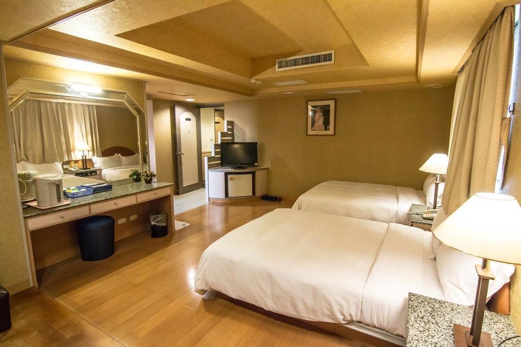 Katherine Plaza Hotel Kaohsiung Zewnętrze zdjęcie