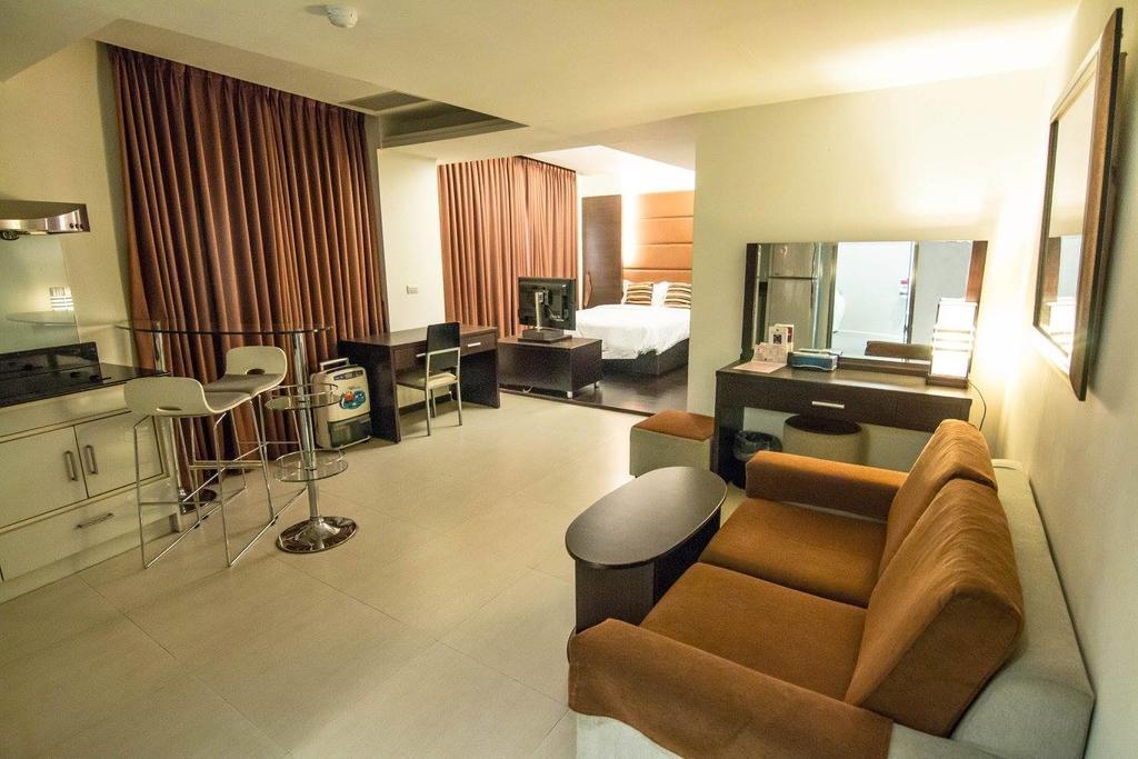 Katherine Plaza Hotel Kaohsiung Zewnętrze zdjęcie